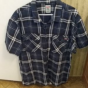Men's Dickies button down shirt